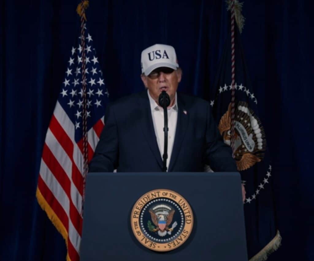 Πηγή: Truth Social / λογαριασμός @realDonaldTrump — βιντεοσκοπημένο μήνυμα του Προέδρου των ΗΠΑ για την έναρξη στρατιωτικών επιχειρήσεων κατά του Ιράν